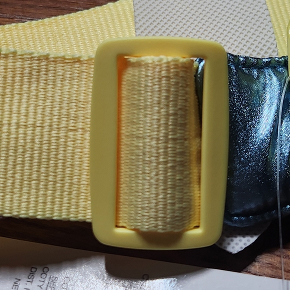 Marc Jacobs PERFECT Metallic Puffer Belt Bag Rainbow Logo Festival  NWT - Picture 7 of 8